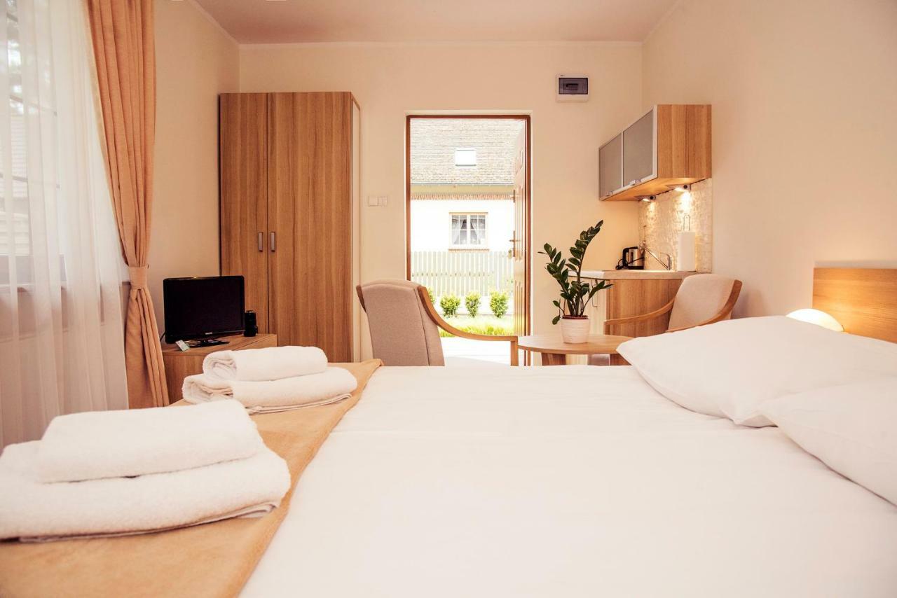 Urlop Przy Wydmach Apartment Miedzywodzie Ngoại thất bức ảnh