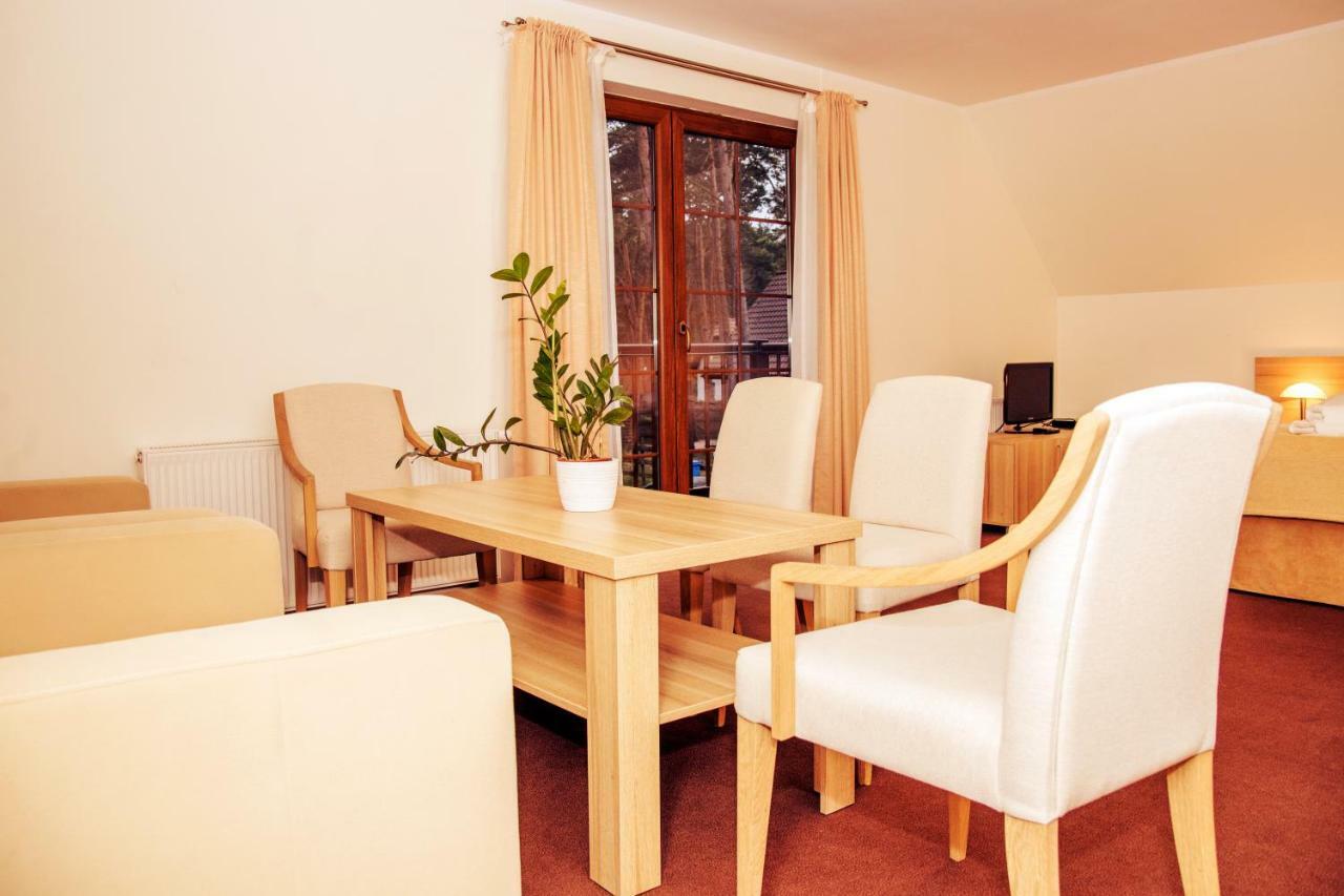 Urlop Przy Wydmach Apartment Miedzywodzie Ngoại thất bức ảnh